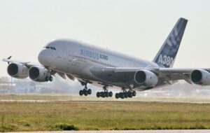 Airbus A-380